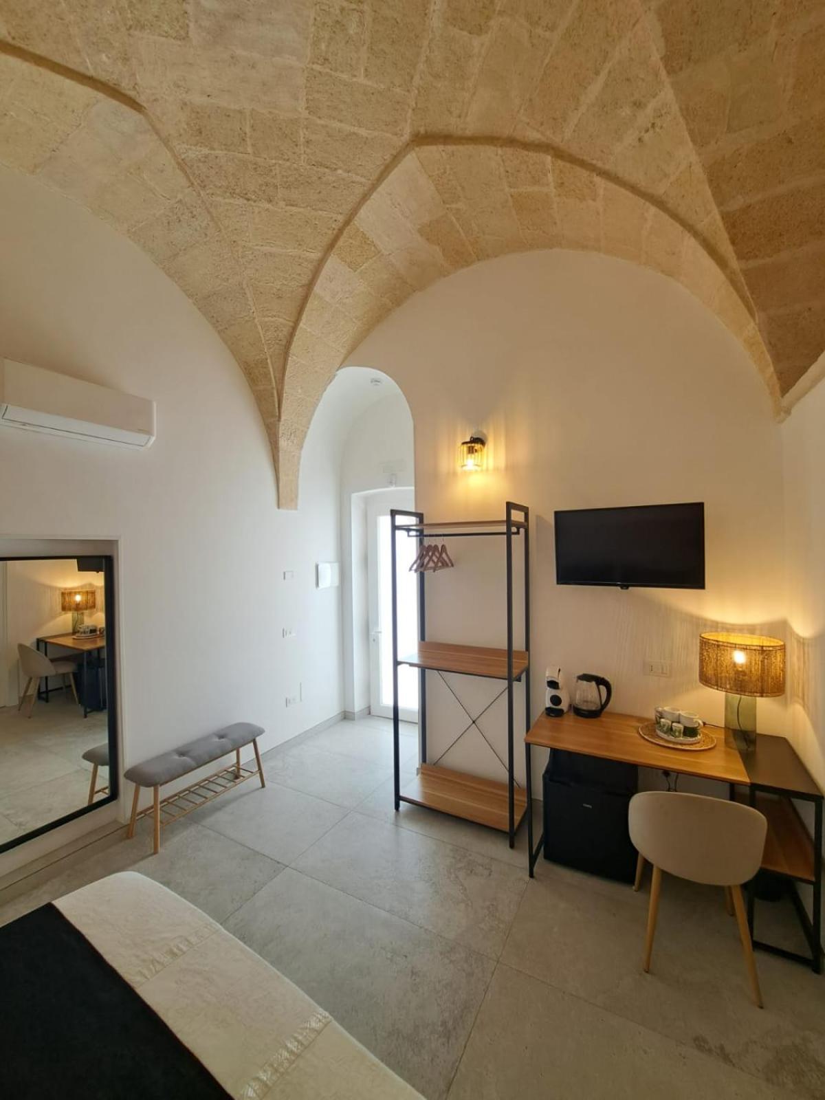 Mae Apulian Rooms Гротталье Экстерьер фото